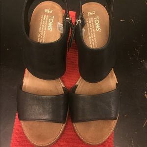 Toms wedge sandal